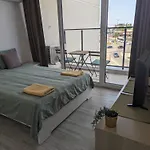 Reina Apartment
